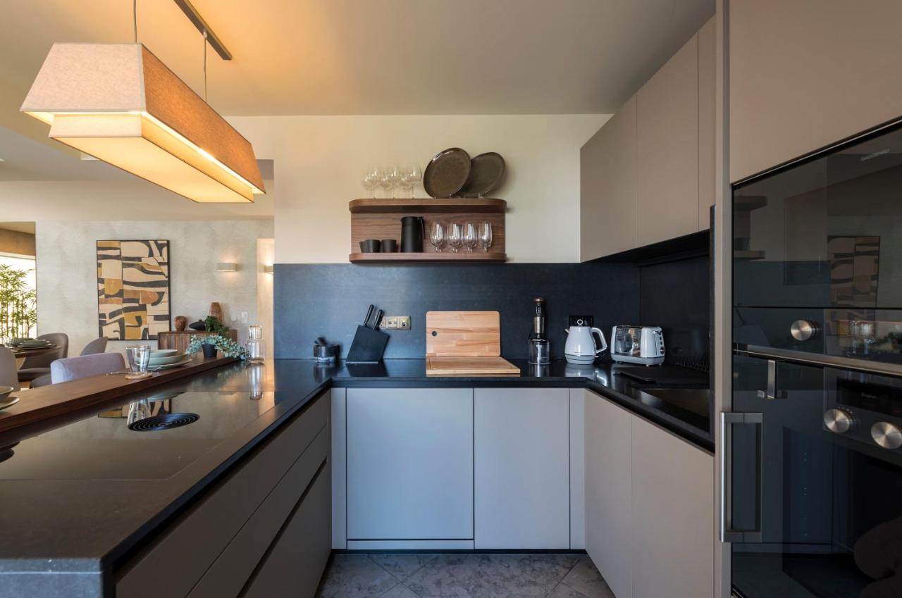 Emporium Deluxe 3Br Apartment W/ Private Parking By Lovelystay Πόρτο Εξωτερικό φωτογραφία