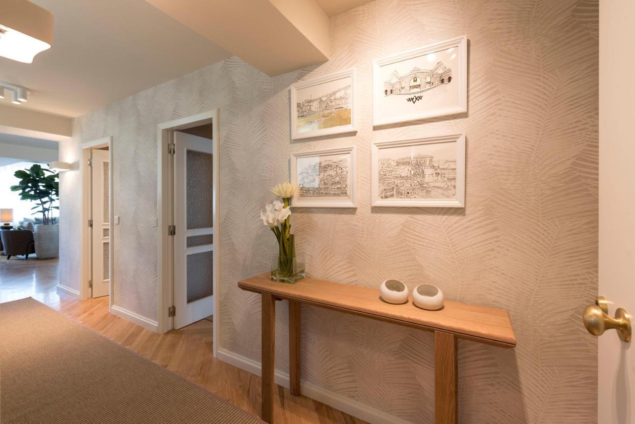 Emporium Deluxe 3Br Apartment W/ Private Parking By Lovelystay Πόρτο Εξωτερικό φωτογραφία