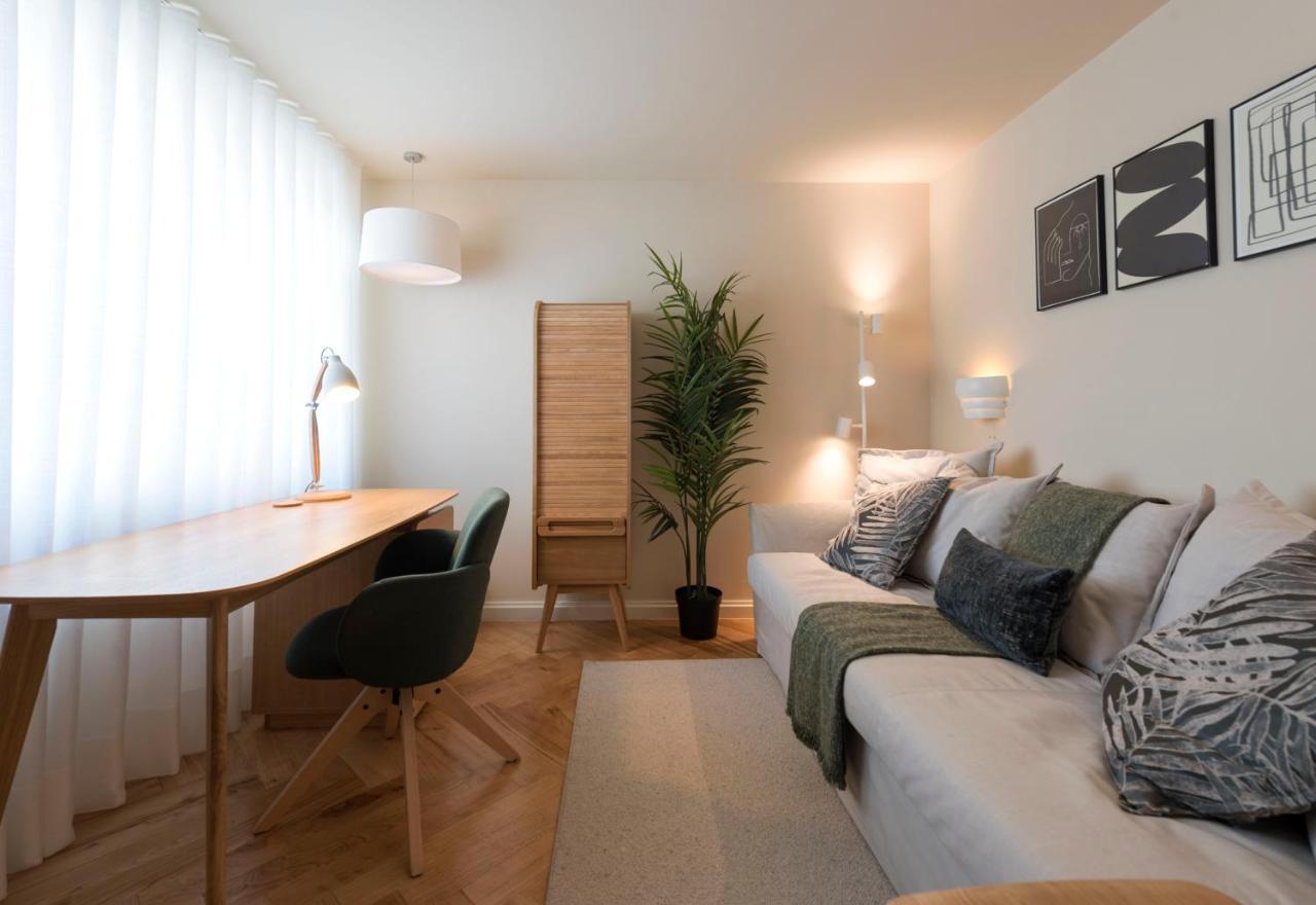 Emporium Deluxe 3Br Apartment W/ Private Parking By Lovelystay Πόρτο Εξωτερικό φωτογραφία