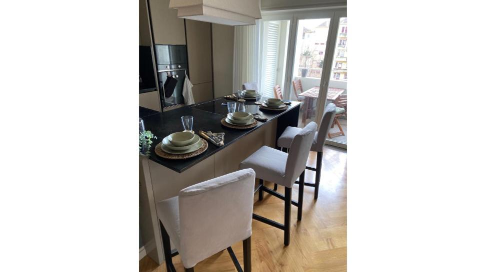 Emporium Deluxe 3Br Apartment W/ Private Parking By Lovelystay Πόρτο Εξωτερικό φωτογραφία