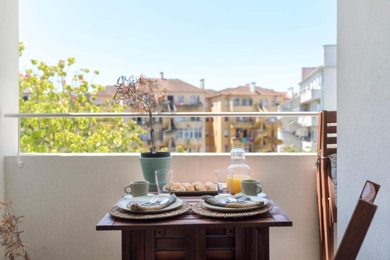 Emporium Deluxe 3Br Apartment W/ Private Parking By Lovelystay Πόρτο Εξωτερικό φωτογραφία